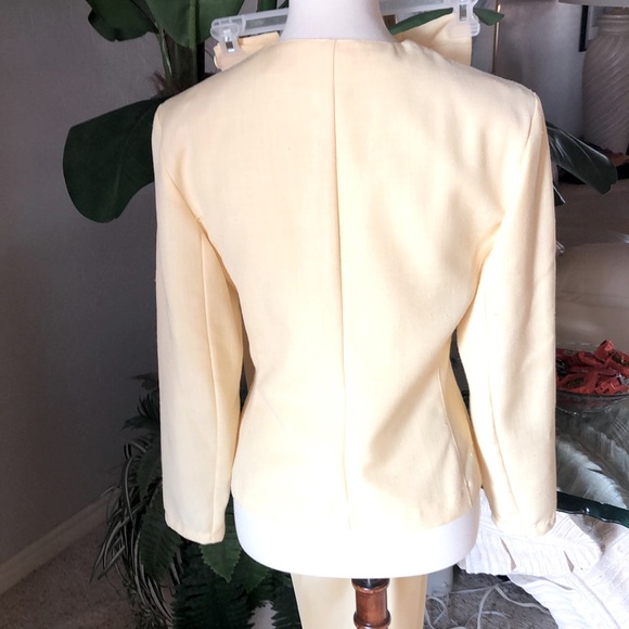 SZ 8 SOFT LEMON PANTSUIT JEANNE dAlbray MADE IN FRANCE LIKE NEW - Picture 3 of 6